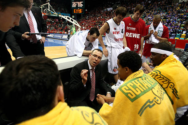 第二场面对 第二场面对