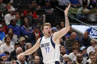 制造热点而 制造热点而